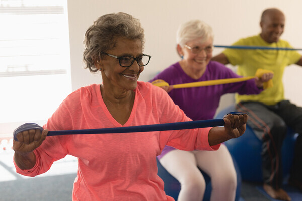 Parkinson’s physiotherapy exercise with neurological physiotherapist