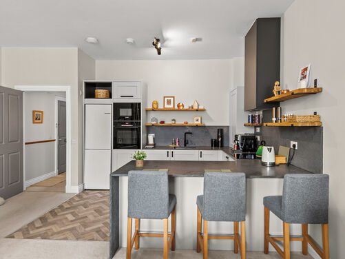 Flat 3, Carrongrove House, Stein Crescent, FK6 5FP