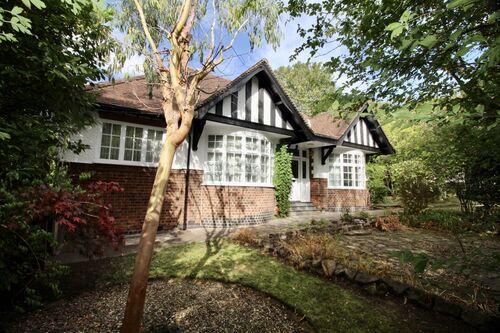 Loughborough Road, Birstall, LE4 4BJ