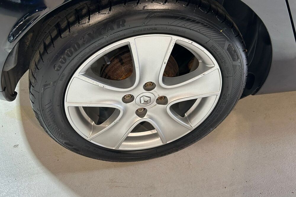 RENAULT CLIO 1.5 dCi 90 DYNAMIQUE MEDIANAV ENERGY