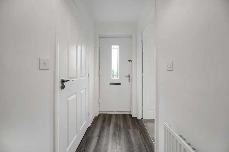 CLOS GLASCOED DINAS POWYS UNFURNISHED THREE BEDROOM DETACHED HOUSE WITH GARAGE 