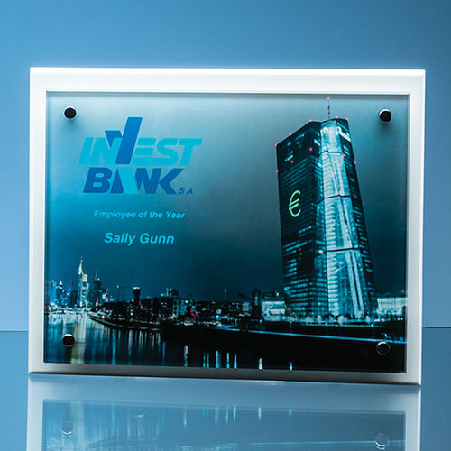 20cm x 28cm x 5mm Clear Glass Rectangle on a 17mm Thick White Wood Plaque
