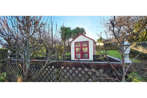 Duntrune, 52 Crichton Road, Rothesay, Isle of Bute, PA20 9JT