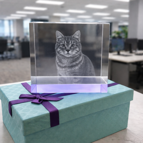 The New Superb Duloch HINT OF LILAC  12x8x6cm Crystal Block