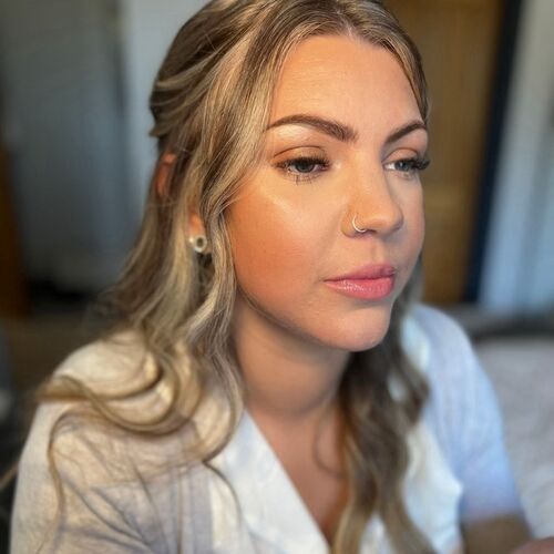 Gallery | Aldona Francis | Wedding Makeup Specialist Gloucestershire  | Award Winning Makeup Lessons in Bath  | Professional Mobile Makeup Artist Cotswolds