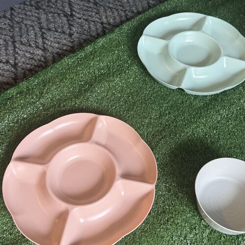 Pre Loved Serving Plates small x 2
