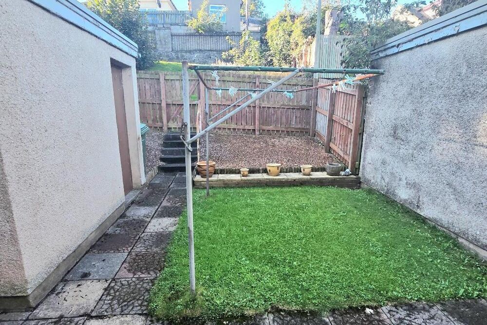 36 Lordburn Place Forfar DD8 2DE