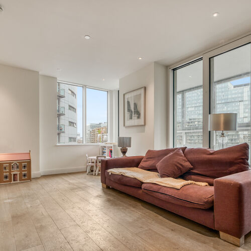 Cascade Court, 1 Sopwith Way, London, SW11