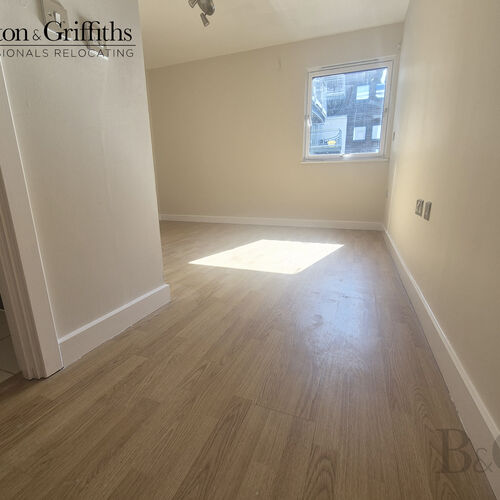 Renting in Cardiff - 2 Bedroom Apartment, Cardiff Bay- Unfurnished