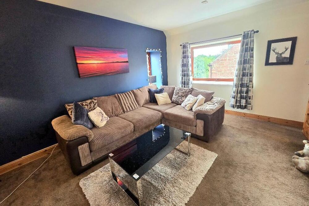 3 Barries Land Kirriemuir DD8 4HH