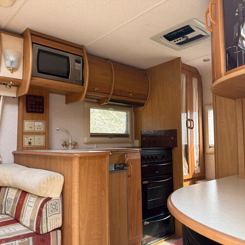 Autotrail Cherokee Mercedes Sprinter 2002 - 2.7CDi Auto - 36k miles