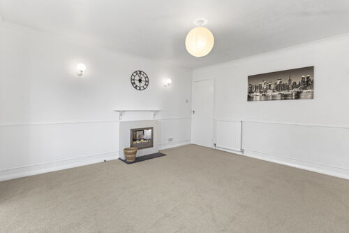 Glen Close, Polegate