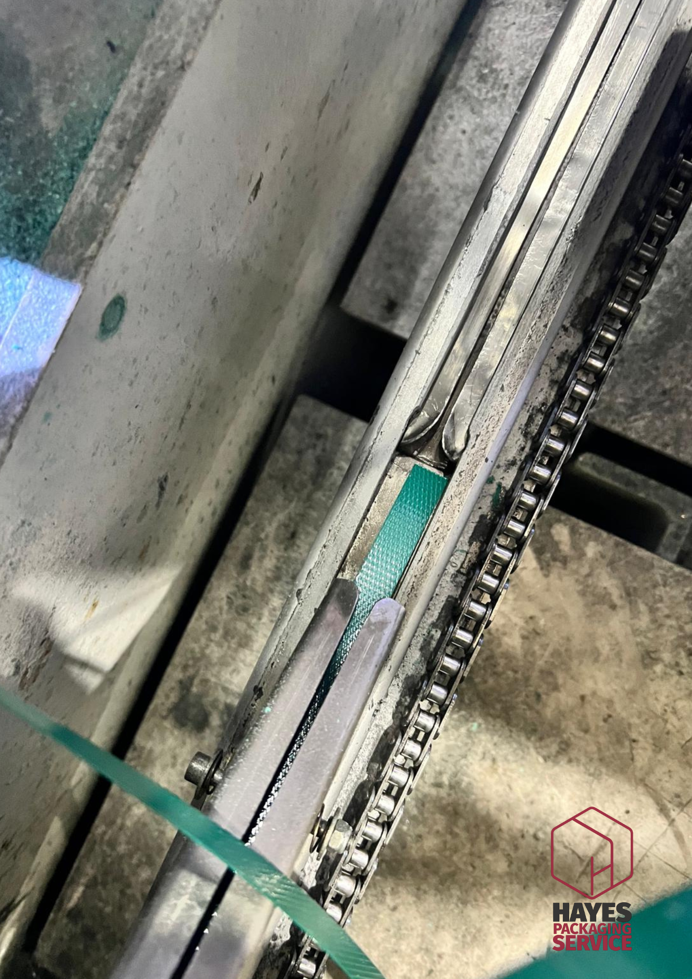 Pallet press strap mis-feeding investigation