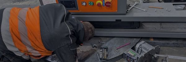 Packaging machine repair and fault support