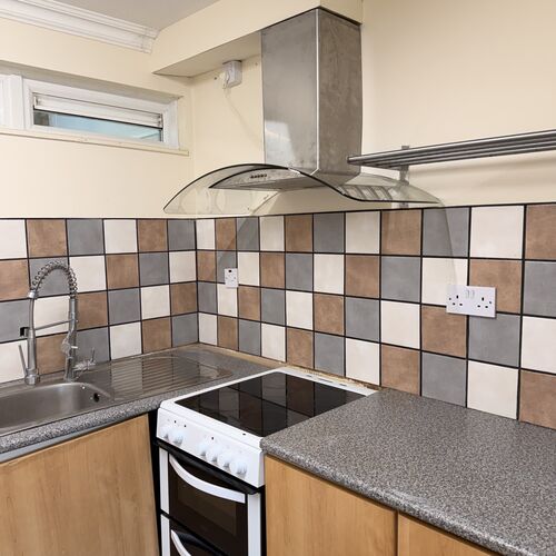 CONNIBURROW - 1 BEDROOM APARTMENT