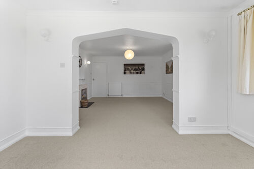 Glen Close, Polegate