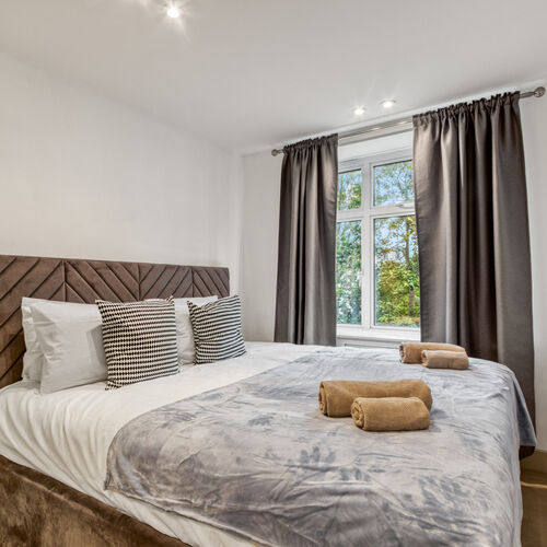 Hall Road, Flat 28, London, NW8