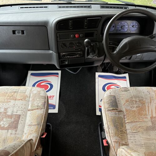 Elddis Avantgarde 100 Motorhome 5 Berth - 2002 Peugeot Boxer 2.0HDi