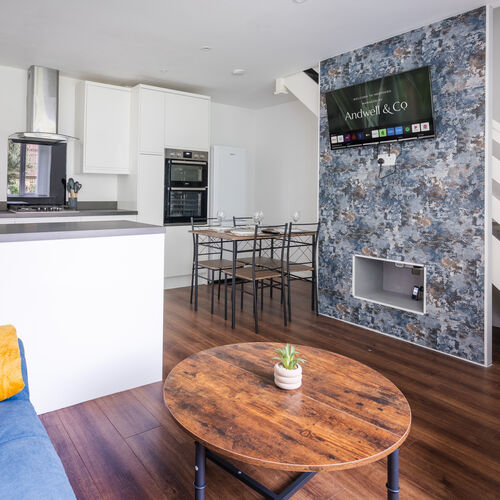 102 Halleys Ridge, Hertford