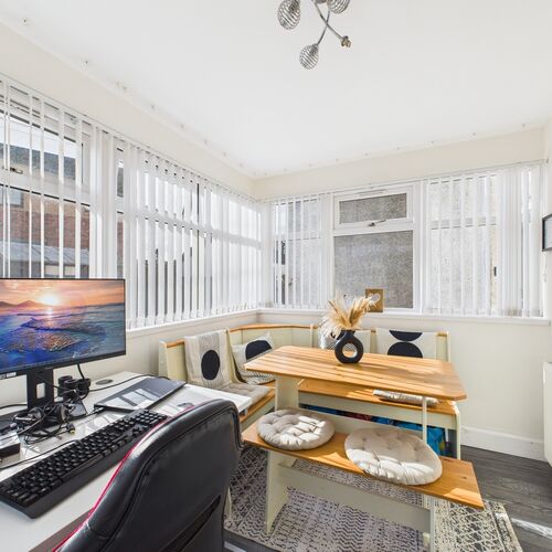 Keir Hardie Crescent, Kilwinning 