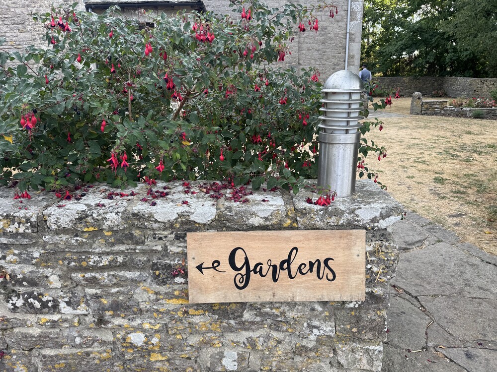 Kingston Country Courtyard Wedding | Dorset Photo Booth