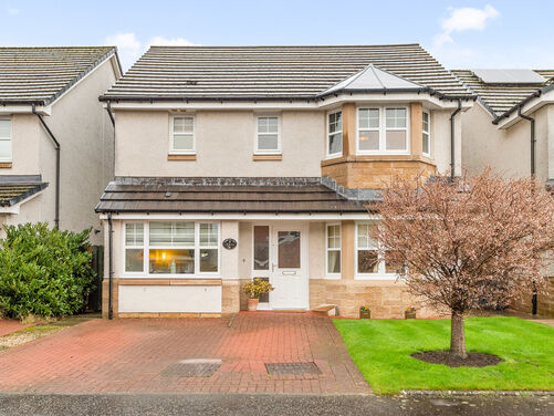 Denbecan, Alloa, FK10 1QZ