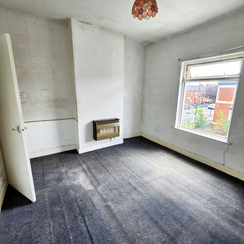 2-Bed Mid-Terrace House For Sale