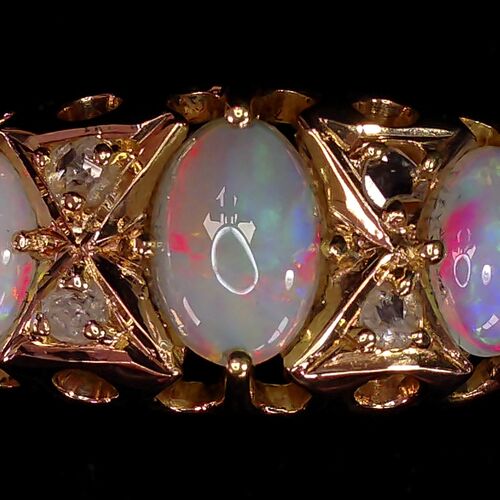 Gallery | Aura Jewellers | Jewellery repairs and alterations, Brownhills | Jewellery specialists, West Midlands Jewellers | Bespoke jewellery, Hand engraving, Valuations