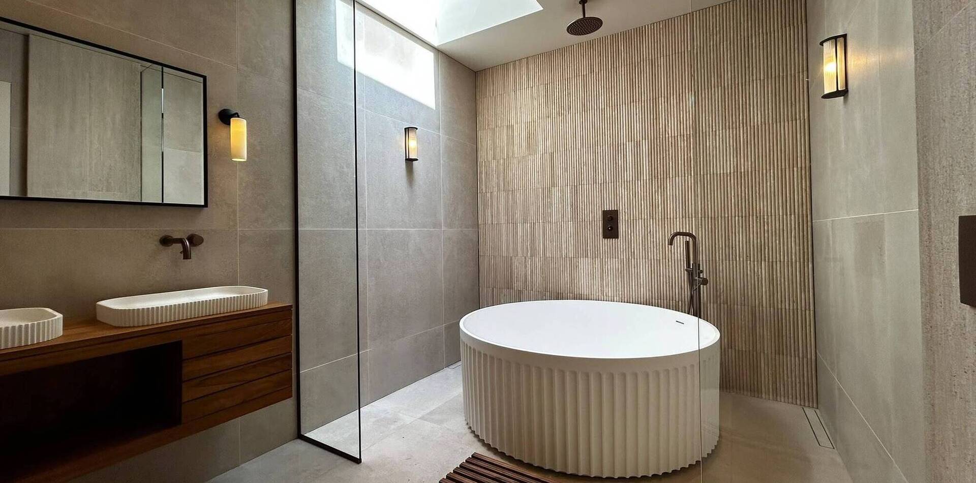 h o m e | House of Margot | Interior Designer Surrey | Surrey Design &amp; Build | Contemporary designer Surrey