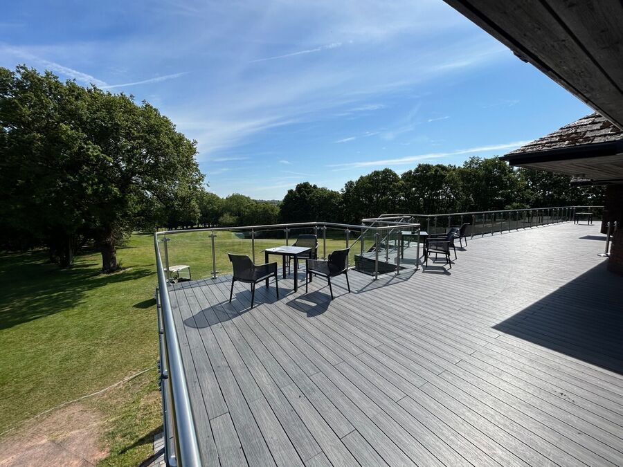 Golf Club Viewing Gallery