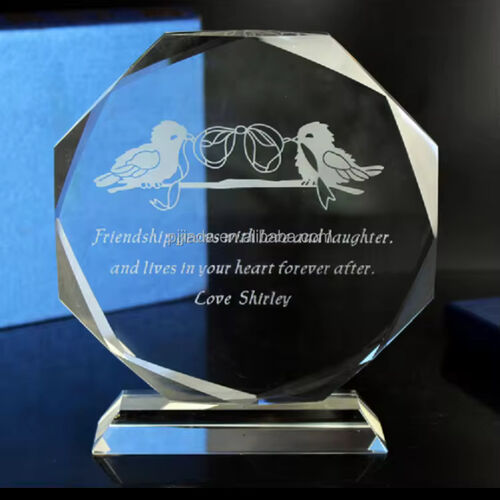The Uist 180mm 2D octagonal Presentation Crystal/Trophy