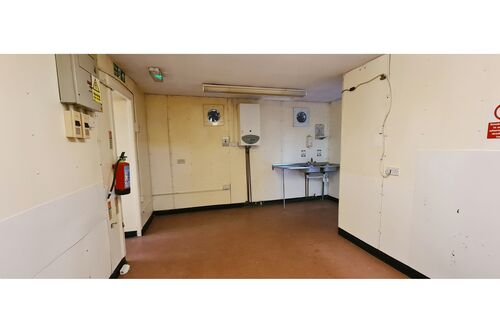 Shop Premises, 5 Gallowgate, Rothesay, Isle of Bute, PA20 0HR