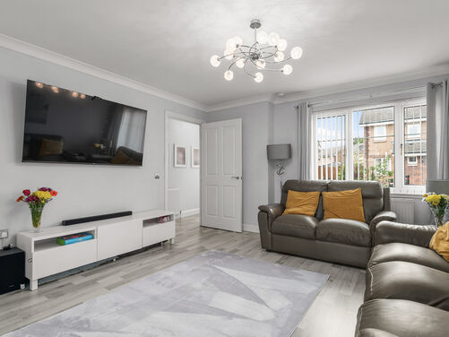 Stevenson Court, Falkirk, FK2 7PX