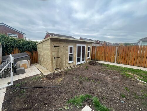 #PVC084 18x10 Pent Summer House Combi