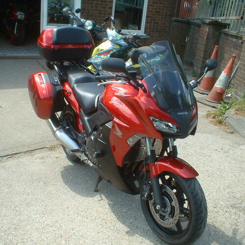 HONDA CBF1000