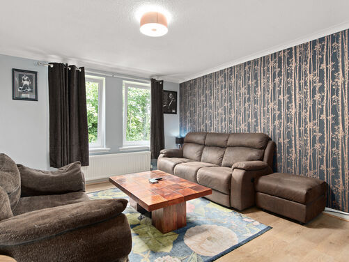 Tulligarth Park, Alloa, FK10 2DD