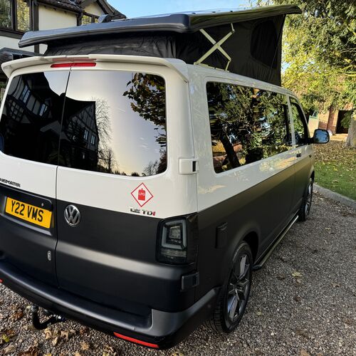 2016 VW T6 Camper Van 4 Berth 2.0 TDi T30 Black/White - Pro Conversion