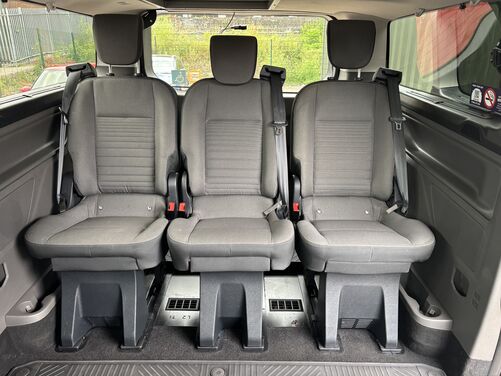 Ford Tourneo Custom Auto 8 Seater