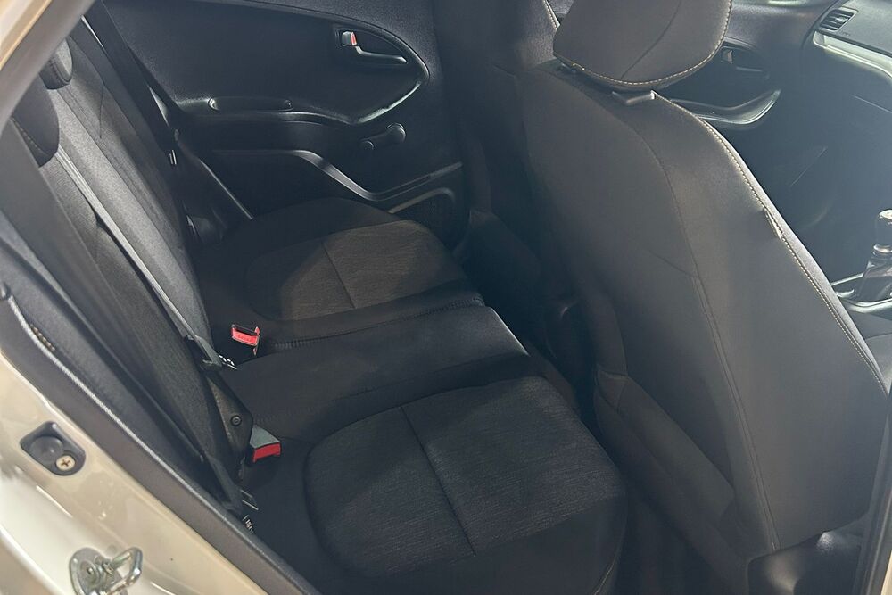 KIA PICANTO 1.0 65 1 Air 5dr 