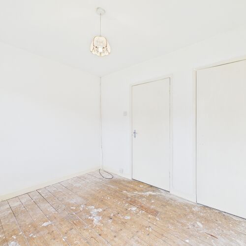 Eastern Avenue, Largs