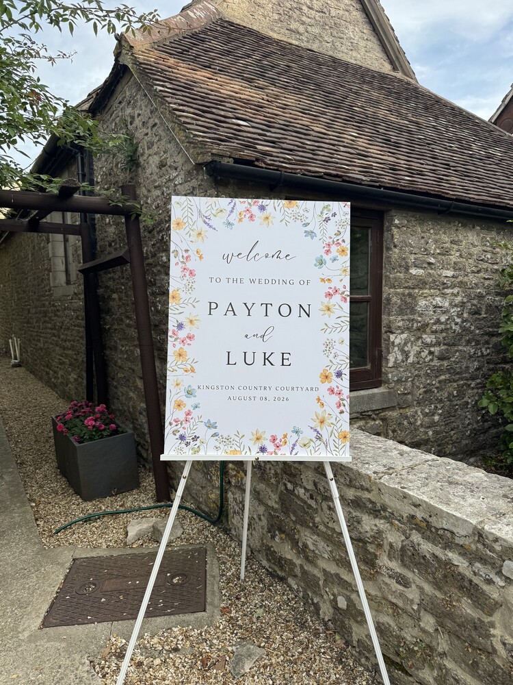 Kingston Country Courtyard Wedding | Dorset Photo Booth