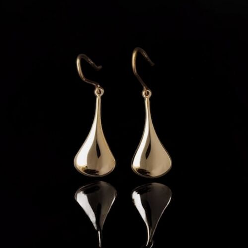 Opulent gold teardrop earrings