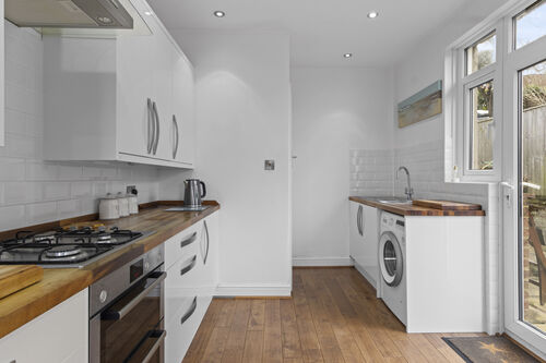 Kings Avenue, Eastbourne