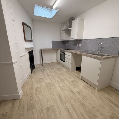 BUCKINGHAM TOWN CENTRE - 1 BEDROOM 