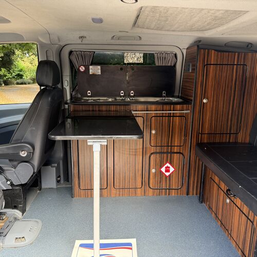 2008 Mercedes Vito 115 Sport 2.2 CDi Camper Day Van - 1 Lady 10.5yrs