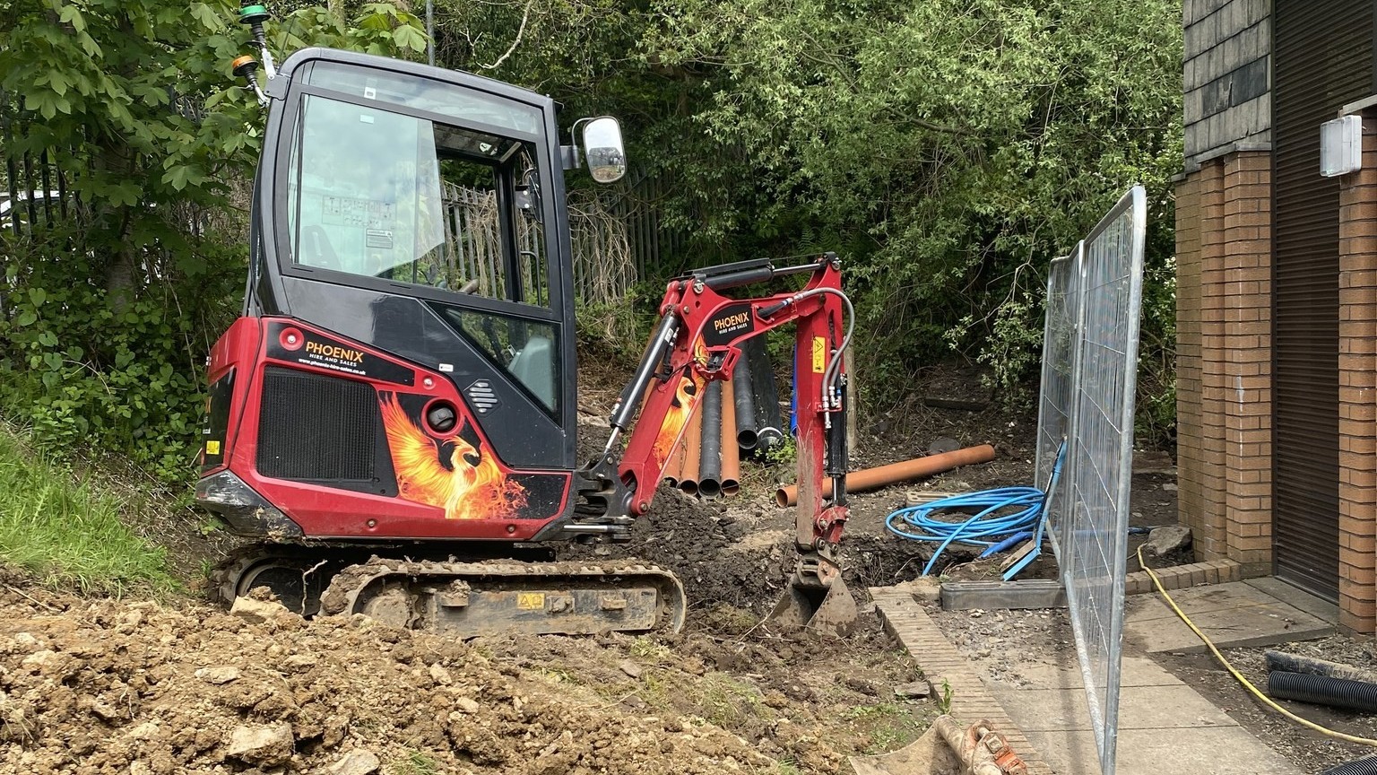 Phoenix Hire & Sales - Plant Machinery Templated Graphics