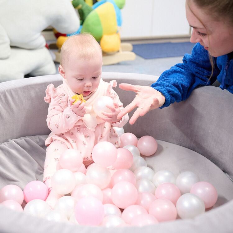 Ladybird Room (0-2yrs)