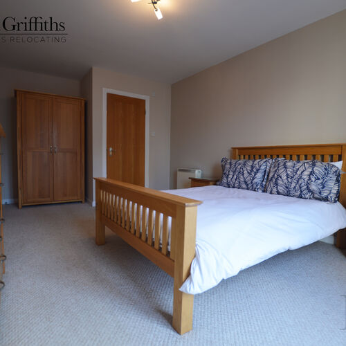 Renting in Cardiff - 3 Bedroom Duplex Penthouse Apartment, Cardiff Bay