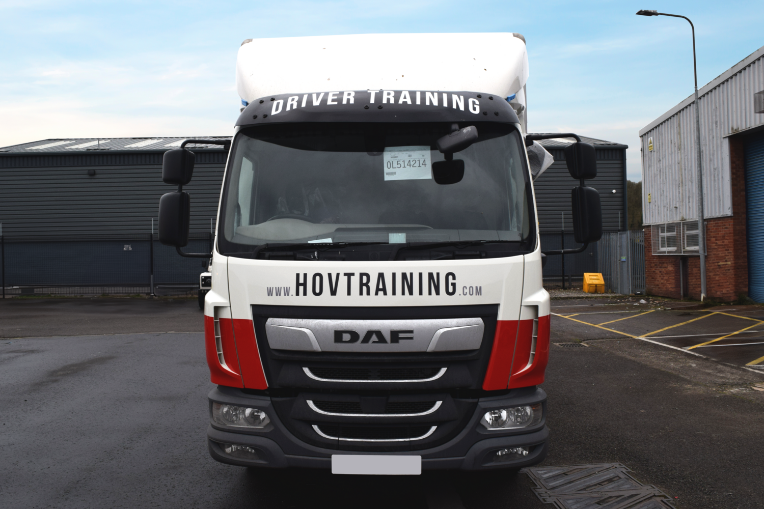 Heads of The Valleys - 2x DAF LF