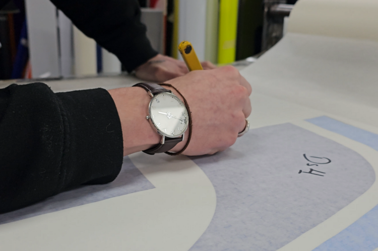 The Importance of Pre-Installation Testing for Fleet Vehicle Graphics 